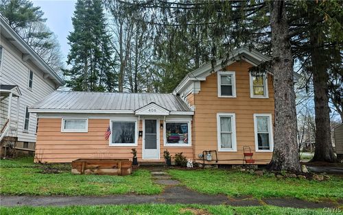 406 Main St, Phoenix, NY, 13135-2351 | Card Image