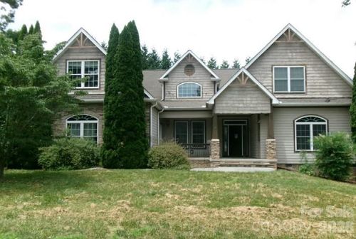 4 Sterling Oaks Dr, Fletcher, NC, 28732-7799 | Card Image