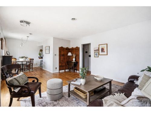 2921 S Corona St, Englewood, CO, 80113-1721 | Card Image