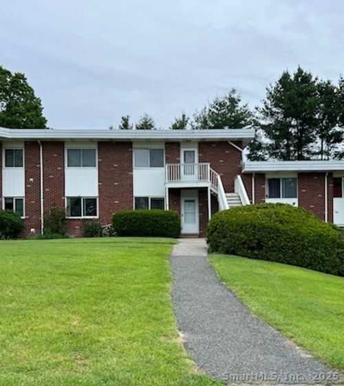 apt-2-42 Candlewood Lake Rd S, New Milford, CT, 06776-4580 | Card Image