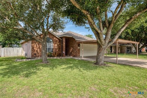 304 Lydia Ln, Thrall, TX, 76578-1721 | Card Image