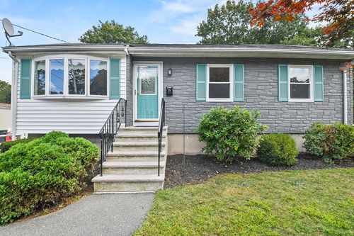 26 Feeley St, Avon, MA, 02322-1641 | Card Image