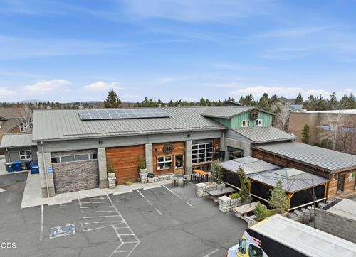 63063 Layton Ave, Bend, OR, 97701-7087 | Card Image