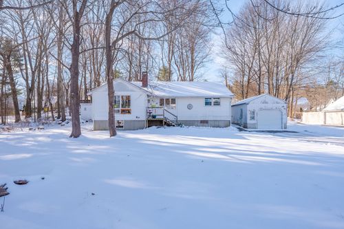 2 Wainwright Avenue, Kittery, ME, 03904 | Card Image