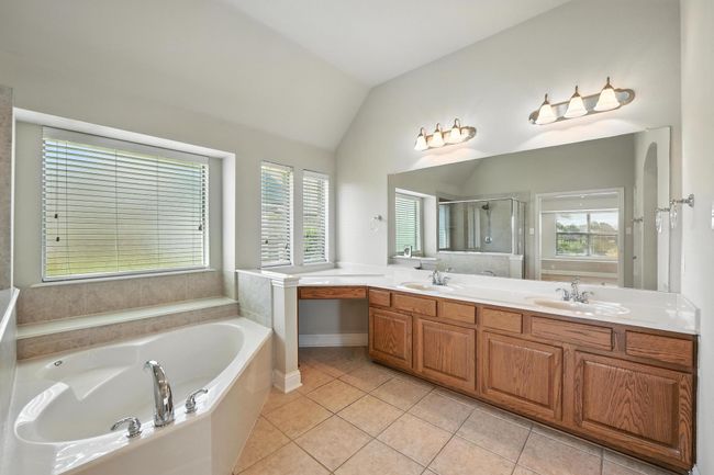 8120 Tyler Dr, House other with 3 bedrooms, 2 bathrooms and null parking in Lantana TX | Image 26