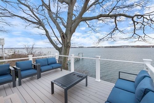69 Naugus Ave, Marblehead, MA, 01945-1549 | Card Image