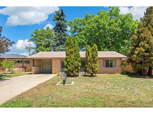 5845 W 37th Ave, Denver, CO, 80212-7115 | Card Image