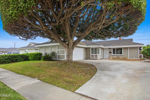 12817 Meadow Green Rd, La Mirada, CA, 90638-2639 | Card Image