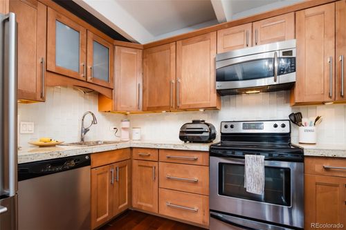 207-555 E 10th Ave, Denver, CO, 80203-3243 | Card Image