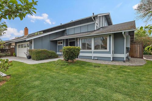 2060 Avignon Pl, Half Moon Bay, CA, 94019 | Card Image