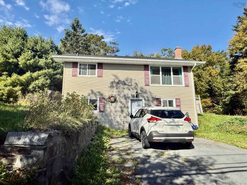 2925 Highway 7, Lake Echo, NS, B3E1A4 | Card Image