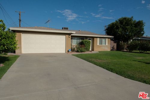 1669 Elm Ave, Loma Linda, CA, 92354-1791 | Card Image