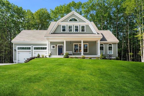 131 Exeter Rd, North Hampton, NH, 03862-2043 | Card Image