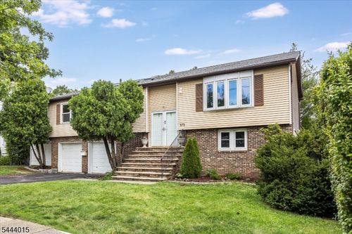 373 Orange Rd, Montclair, NJ, 07042-4326 | Card Image