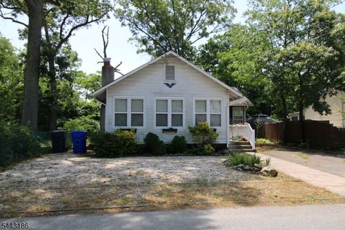 31 Nejecho Dr, Brick, NJ, 08723-5750 | Card Image
