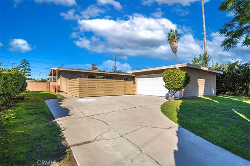 15011 La Mesa Dr, La Mirada, CA, 90638-4814 | Card Image