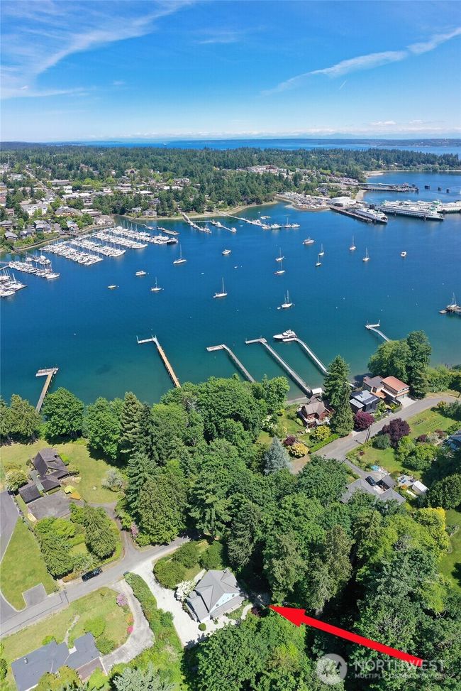 5940 Rose Loop Ne, House other with 3 bedrooms, 3 bathrooms and null parking in Bainbridge Island WA | Image 38