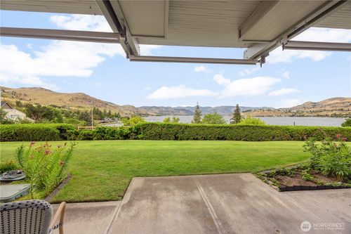 3-301 S 3rd St, Chelan, WA, 98816-9609 | Card Image