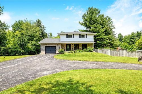 3083 Limestone Rd, Campbellville, ON, L0P1B0 | Card Image
