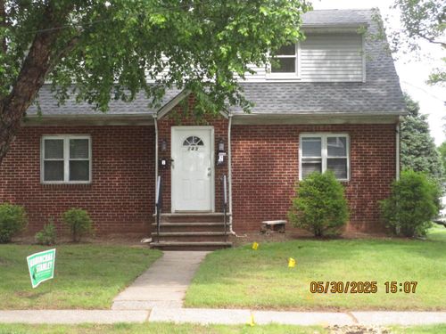 143 Vineyard Rd, Edison, NJ, 08817-4750 | Card Image