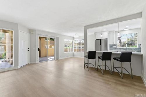 unit-225-7385 Calle Cristobal, San Diego, CA, 92126-6046 | Card Image