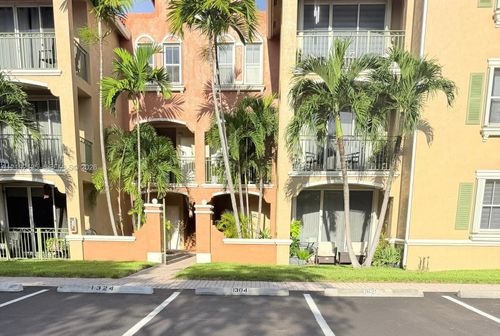1304-6420 Nw 114th Ave, Doral, FL, 33178-4578 | Card Image