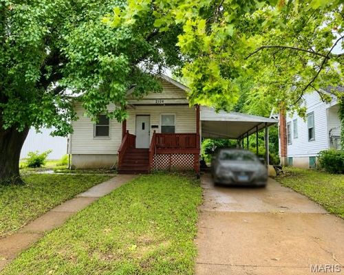 2104 Mclaran Ave, Jennings, MO, 63136-3850 | Card Image