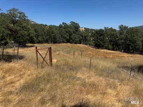 11205 Wild Oaks Ln, Ukiah, CA, 95482-8847 | Card Image