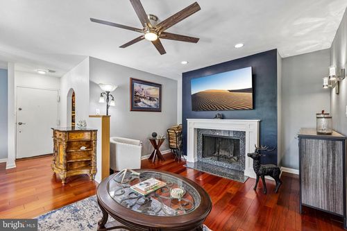 d-2-10594 Twin Rivers Rd, COLUMBIA, MD, 21044-2112 | Card Image