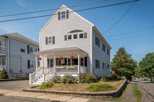 28 Gregg St, Beverly, MA, 01915-2914 | Card Image