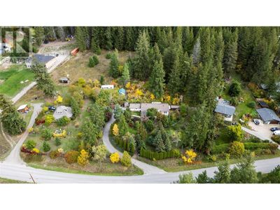 668 Mobley Rd, House other with 3 bedrooms, 2 bathrooms and 1 parking in Tappen BC | Image 1