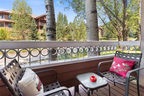 1104-2800 Village Dr, Steamboat Springs, CO, 80487-2148 | Card Image