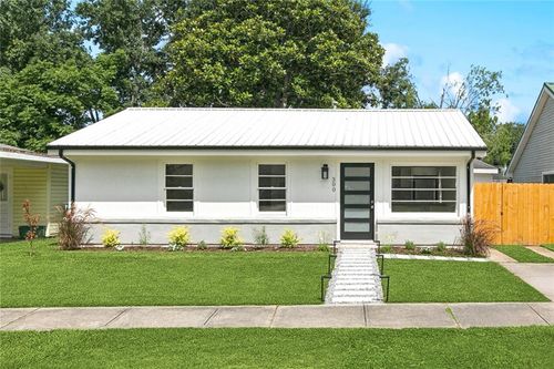 300 Florida St, River Ridge, LA, 70123-1104 | Card Image