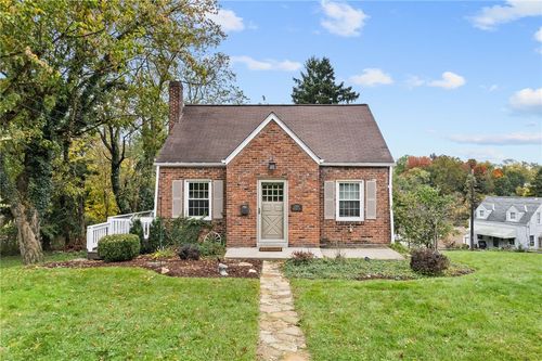 2300 Longcrest Ave, Bethel Park, PA, 15102-2126 | Card Image