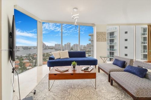 2404-18671 Collins Ave, Sunny Isles Beach, FL, 33160-2478 | Card Image