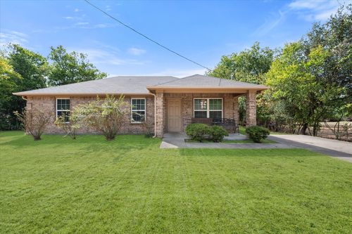 700 Cypress Ave, Corsicana, TX, 75110-2348 | Card Image