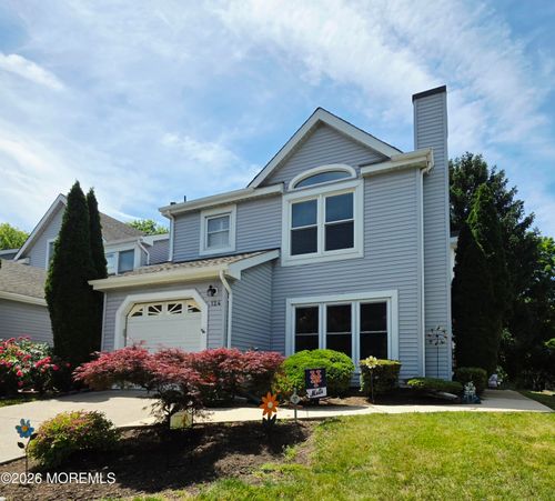 124 Magee Ct, East Brunswick, NJ, 08816-5802 | Card Image