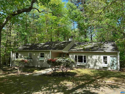 640 Big Oak Rd, CHARLOTTESVILLE, VA, 22903-9730 | Card Image