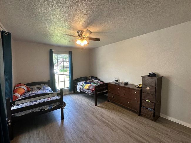 8730 Pines Place Dr, House other with 3 bedrooms, 2 bathrooms and 2 parking in Humble TX | Image 11