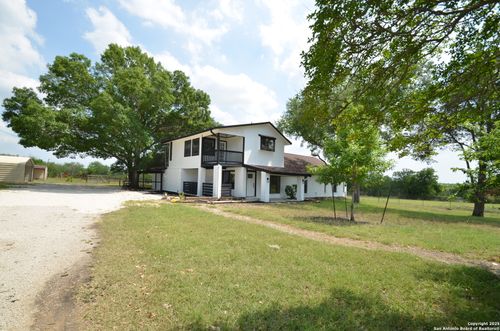 3160 Weil Rd, Marion, TX, 78124-1344 | Card Image