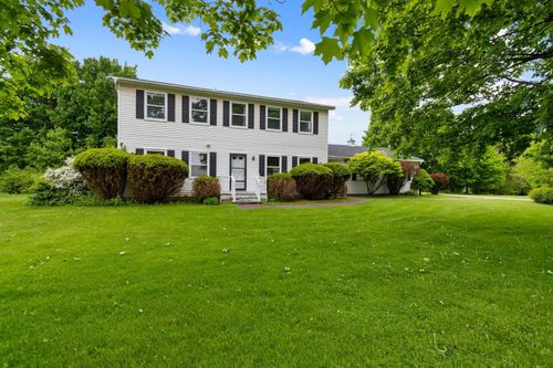 220 South St, South Hero, VT, 05486-4818 | Card Image