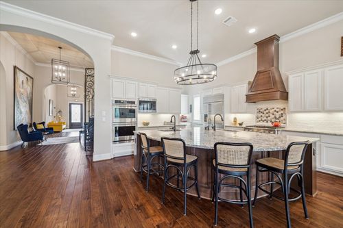 2051 Bluestem Dr, Conroe, TX, 77384-2709 | Card Image