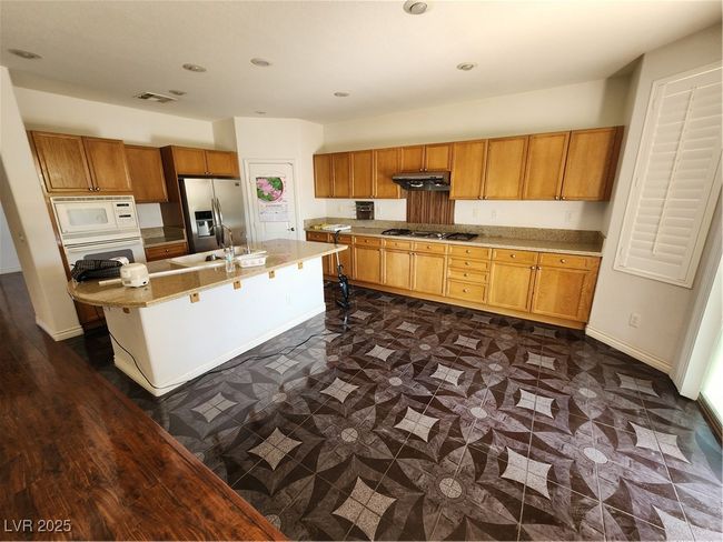 10016 Shiloh Heights St, House other with 3 bedrooms, 3 bathrooms and null parking in Las Vegas NV | Image 17