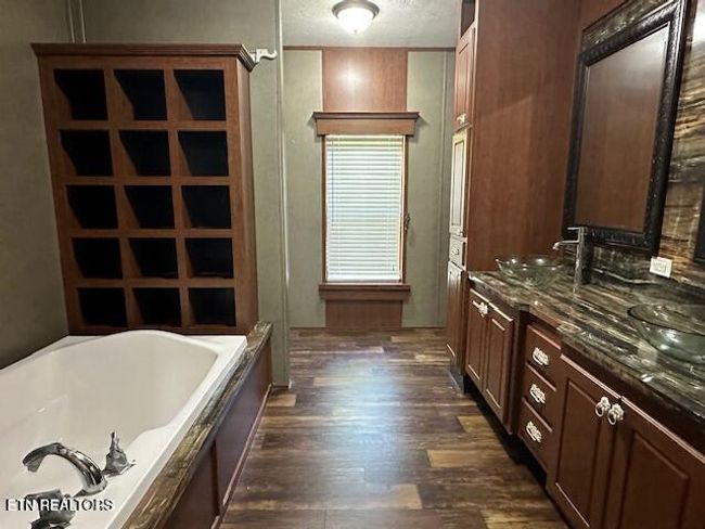 517 Collins Rd, House other with 3 bedrooms, 2 bathrooms and null parking in Jonesville VA | Image 23