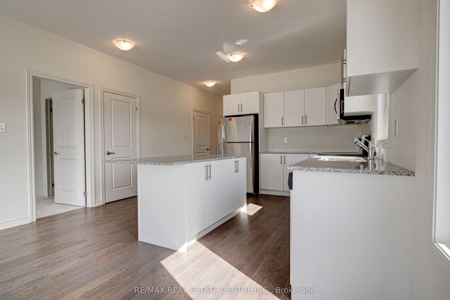 83 Cheryl Ave, House attached with 2 bedrooms, 2 bathrooms and 1 parking in Atwood ON | Image 9
