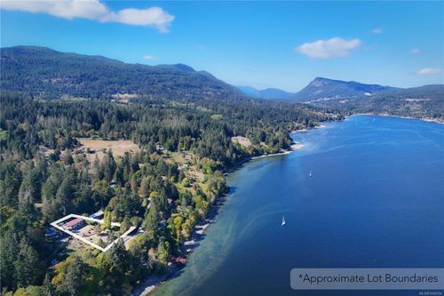 226 Roland Rd, Salt Spring, BC, V8K2B7 | Card Image