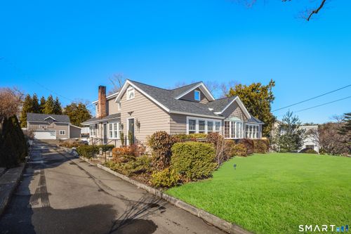 100 Harrison Ave, New Canaan, CT, 06840-5803 | Card Image