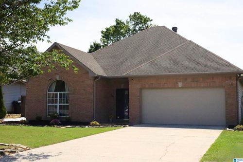 104 Hannah Cir, CALERA, AL, 35040-5483 | Card Image