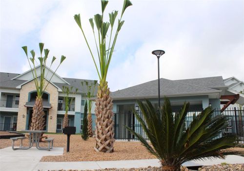100-711 Glenoak Dr, Corpus Christi, TX, 78418-4725 | Card Image