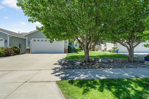 208 E Nicklaus Ave, Kalispell, MT, 59901-2764 | Card Image